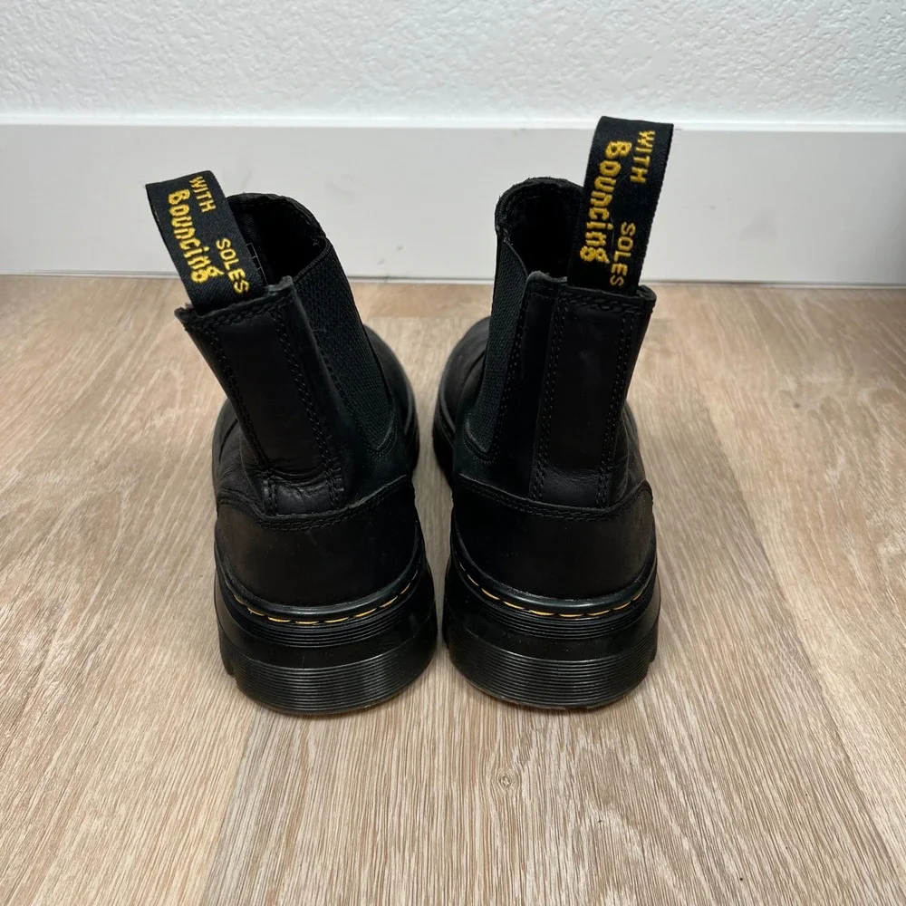 Dr. Doc Martens Air Wair Embury Black Chelsea Slip On Boot Mens 7 - Ladies 8 US